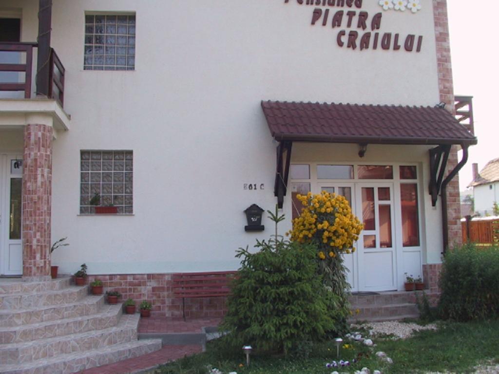 Pension Piatra Craiului โมเอเชอ เด จอส ภายนอก รูปภาพ